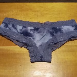 🚨3/$28🚨 NIP-PINK Lace Trim Cheekster